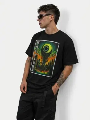 Playera WKR92 The Omnipotent Eye